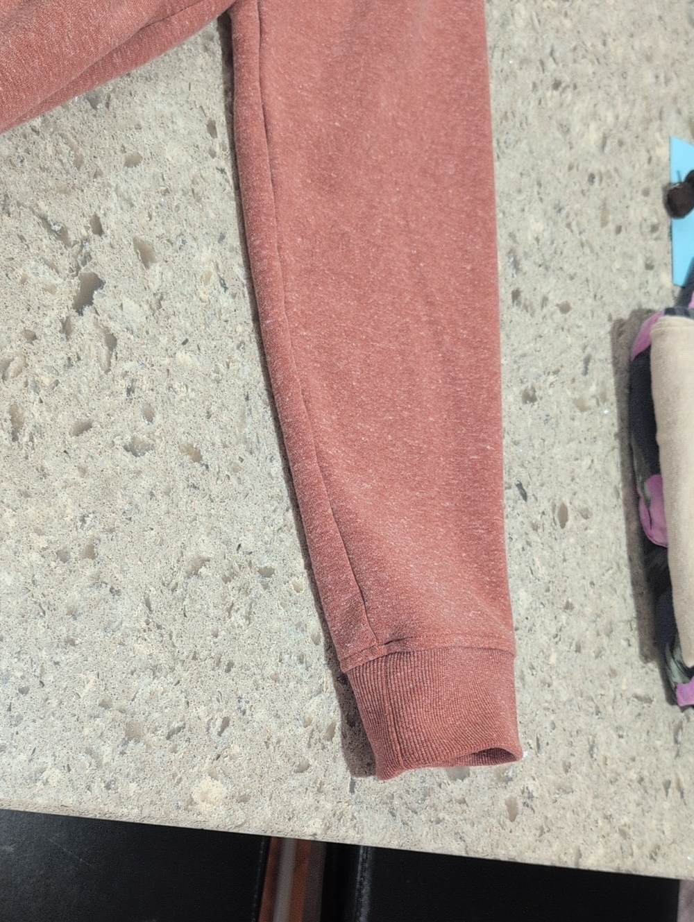 Patagonia Henley Sweatshirt Pullover in Dusty Rose - Picture 4 of 7